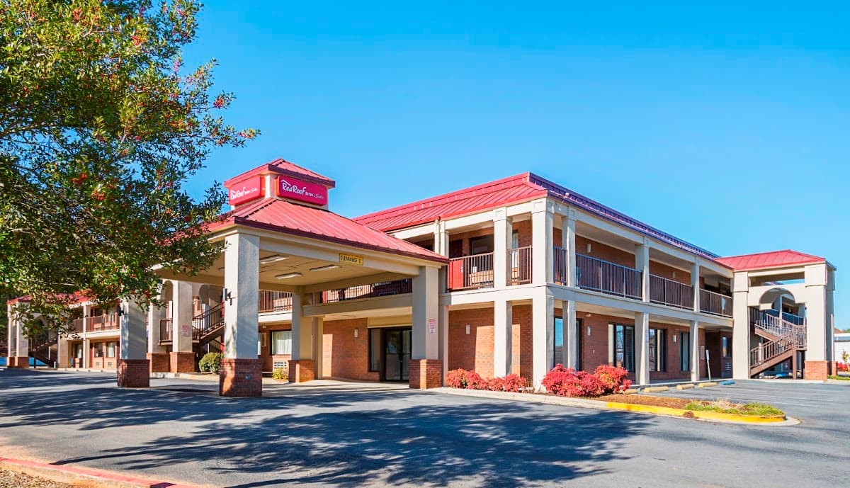 Red Roof Inn, Hotel in Scottsboro