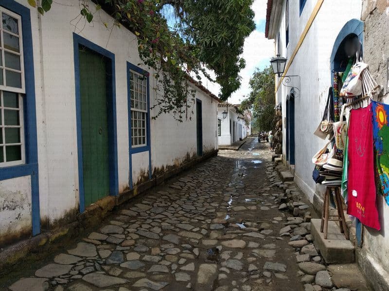 Street view near Pausada Estalagem Colonial, Paraty