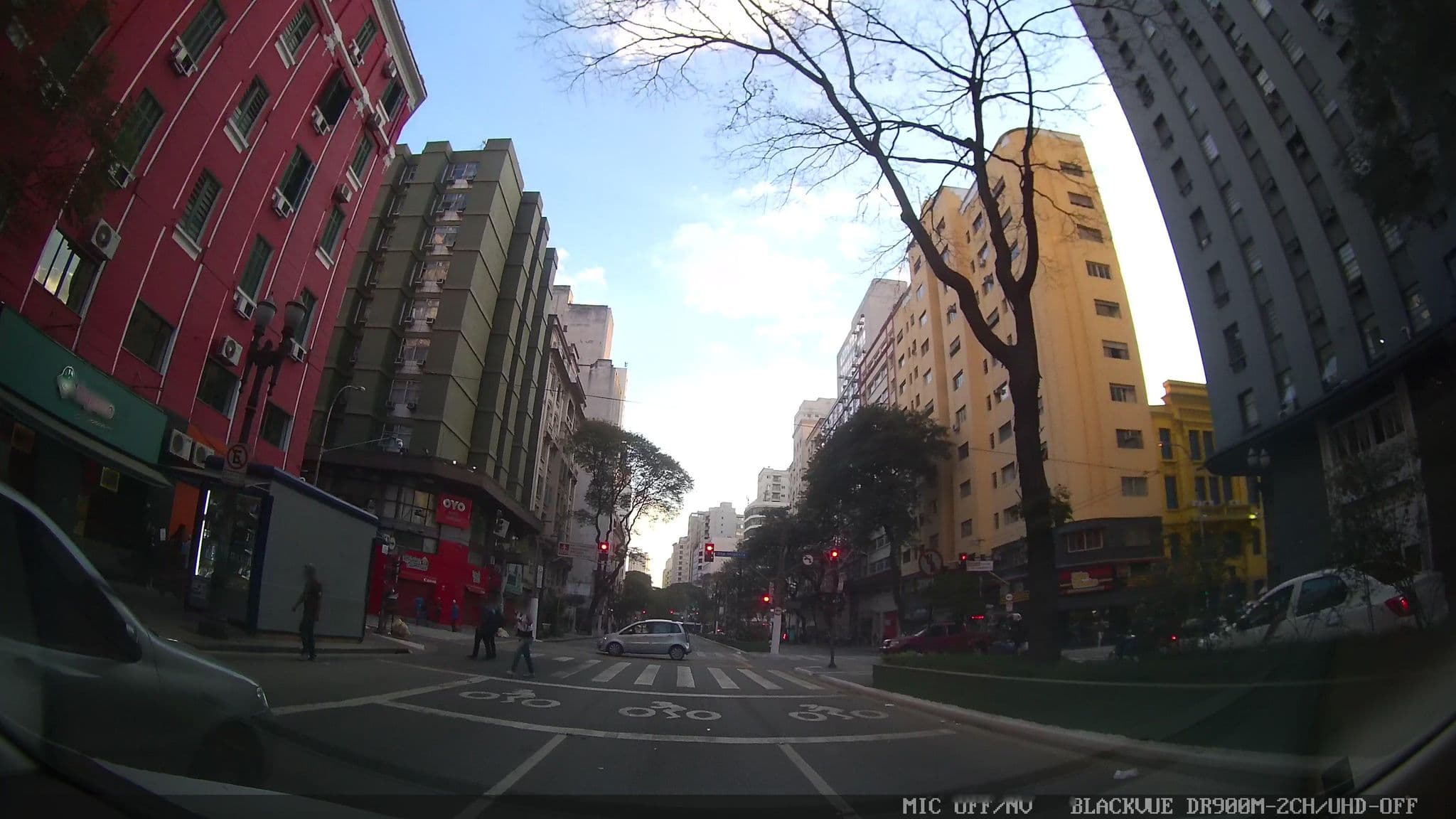 Street view near Normandie Design Hotel, Republica — © marciosampaio (CC BY-SA · Mapillary)
