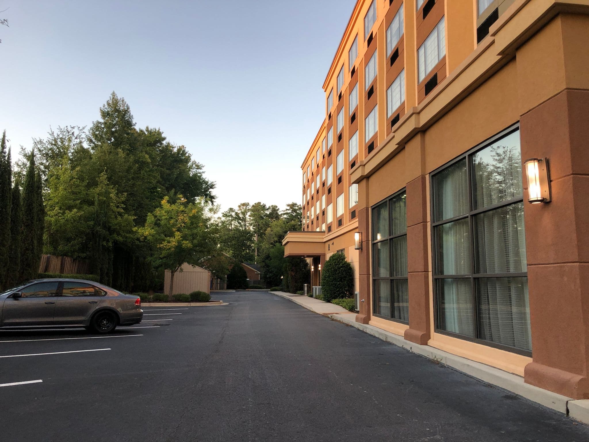Street view near Sheraton Augusta Hotel, North Augusta — © nhhecker (CC BY-SA · Mapillary)