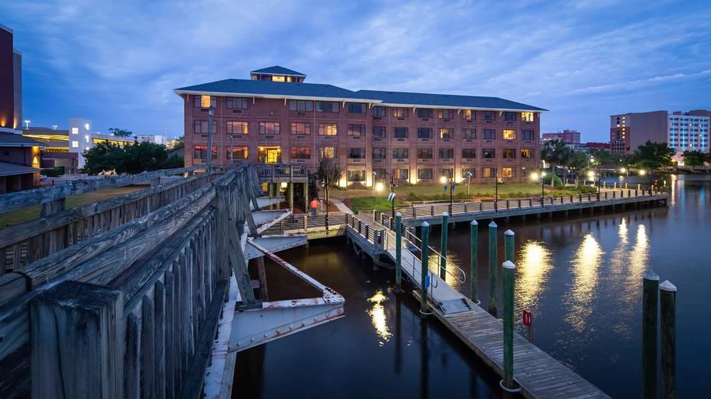 Best Western Plus Coastline Inn, Hotel in Wilmington