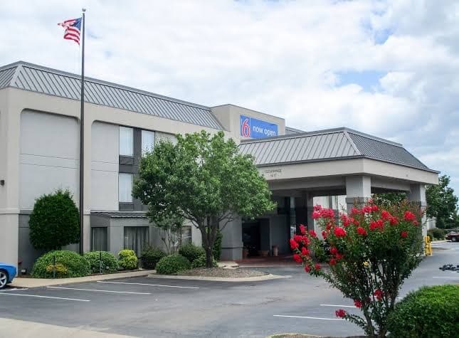 Skyline Inn, Hotel in Conway
