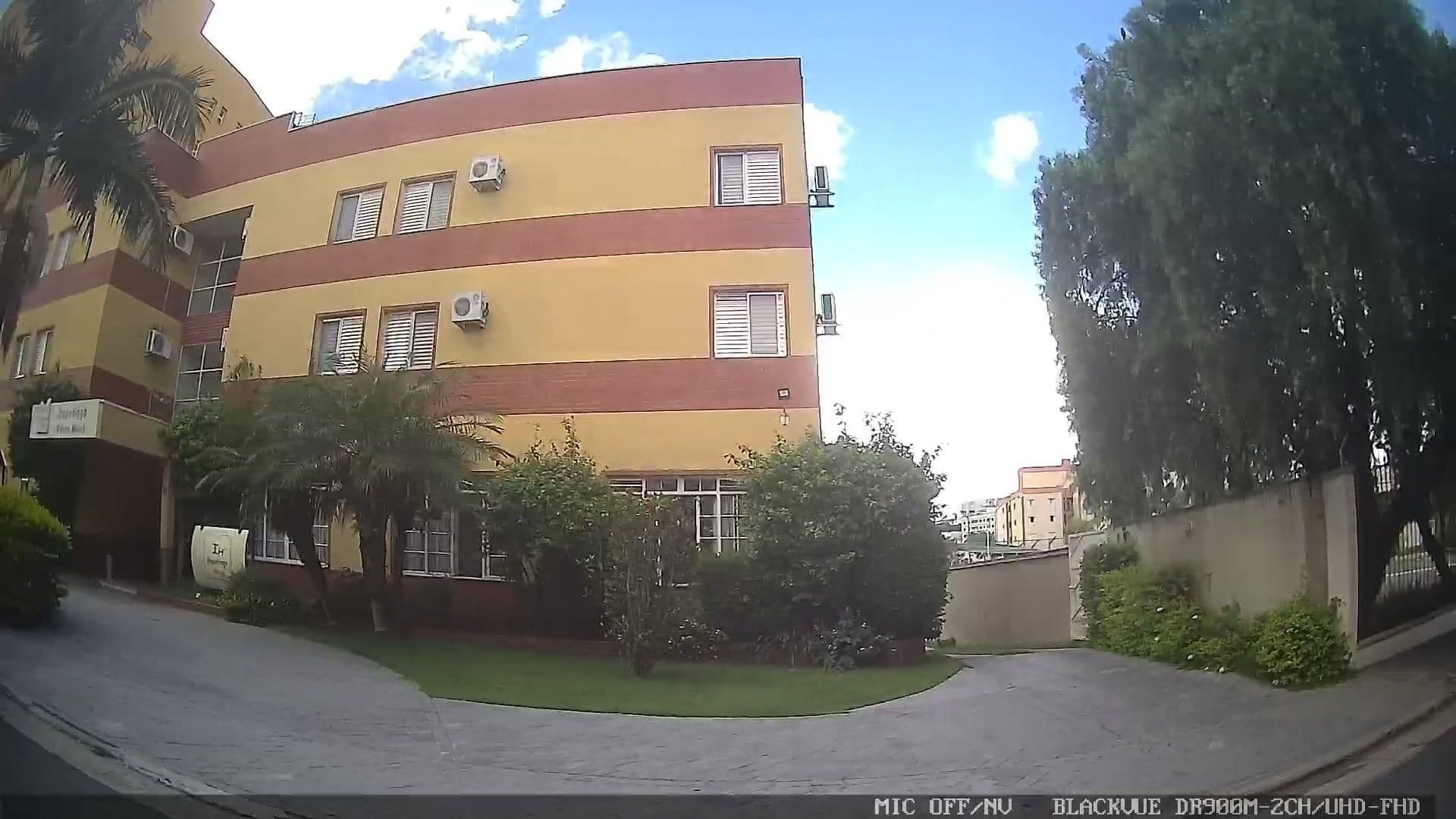 Street view near Hotel Itapetinga, Atibaia — © yaf1 (CC BY-SA · Mapillary)