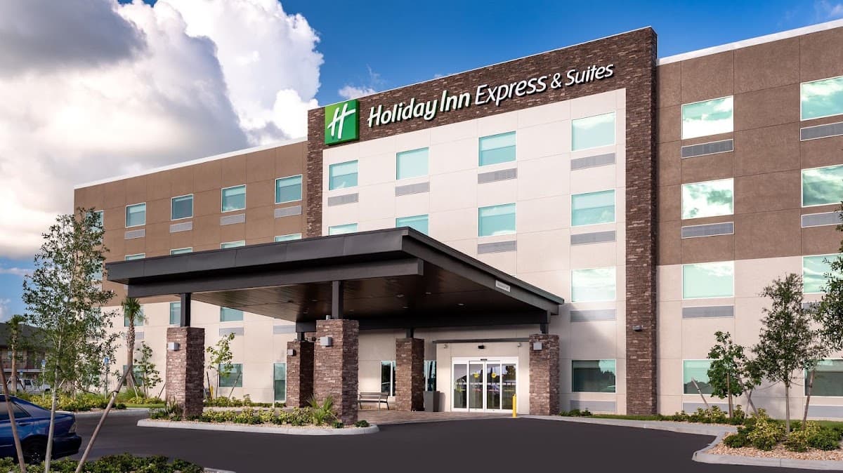 Holiday Inn Express & Suites Punta Gorda, Hotel in Charlotte Park