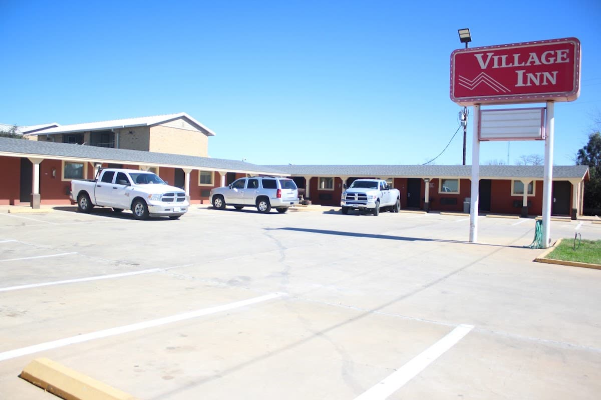 Village Inn, Motel in Cotulla