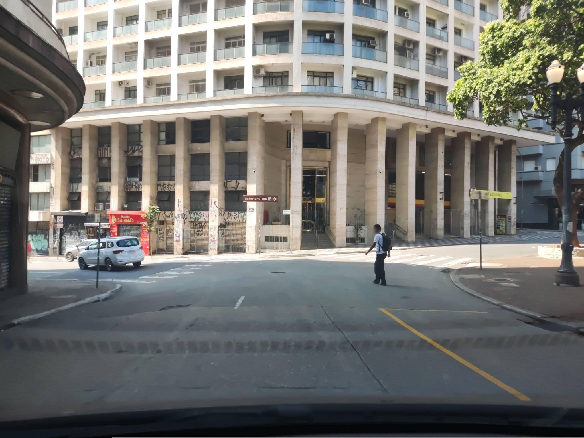 Street view near Hotel Moraes, Republica — © quionzo (CC BY-SA · Mapillary)