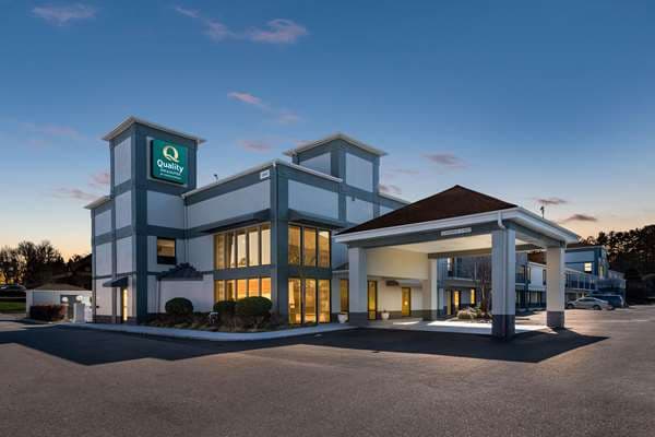 Quality Inn & Suites Matthews - Charlotte, Hotel in Stallings