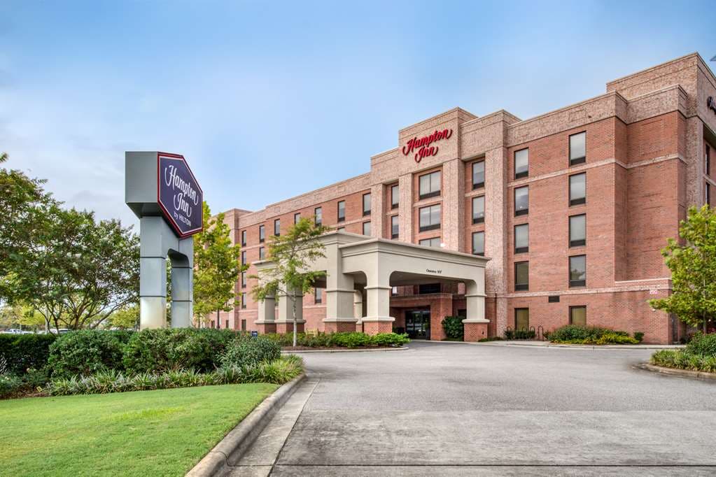 Hampton Inn Wilmington-University Area/Smith Creek Station, Hotel in Kings Grant