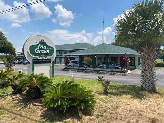 Inn On The Green, Hotel in Tavares