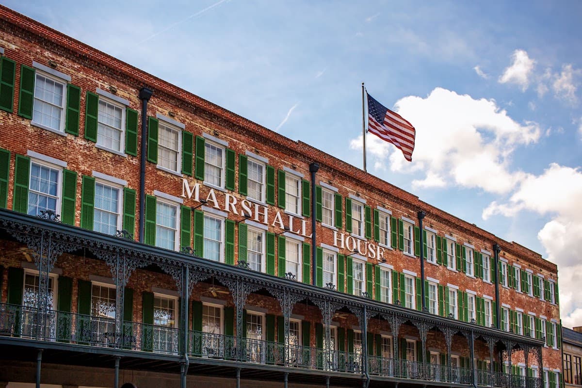 Marshall House, Hotel in Savannah