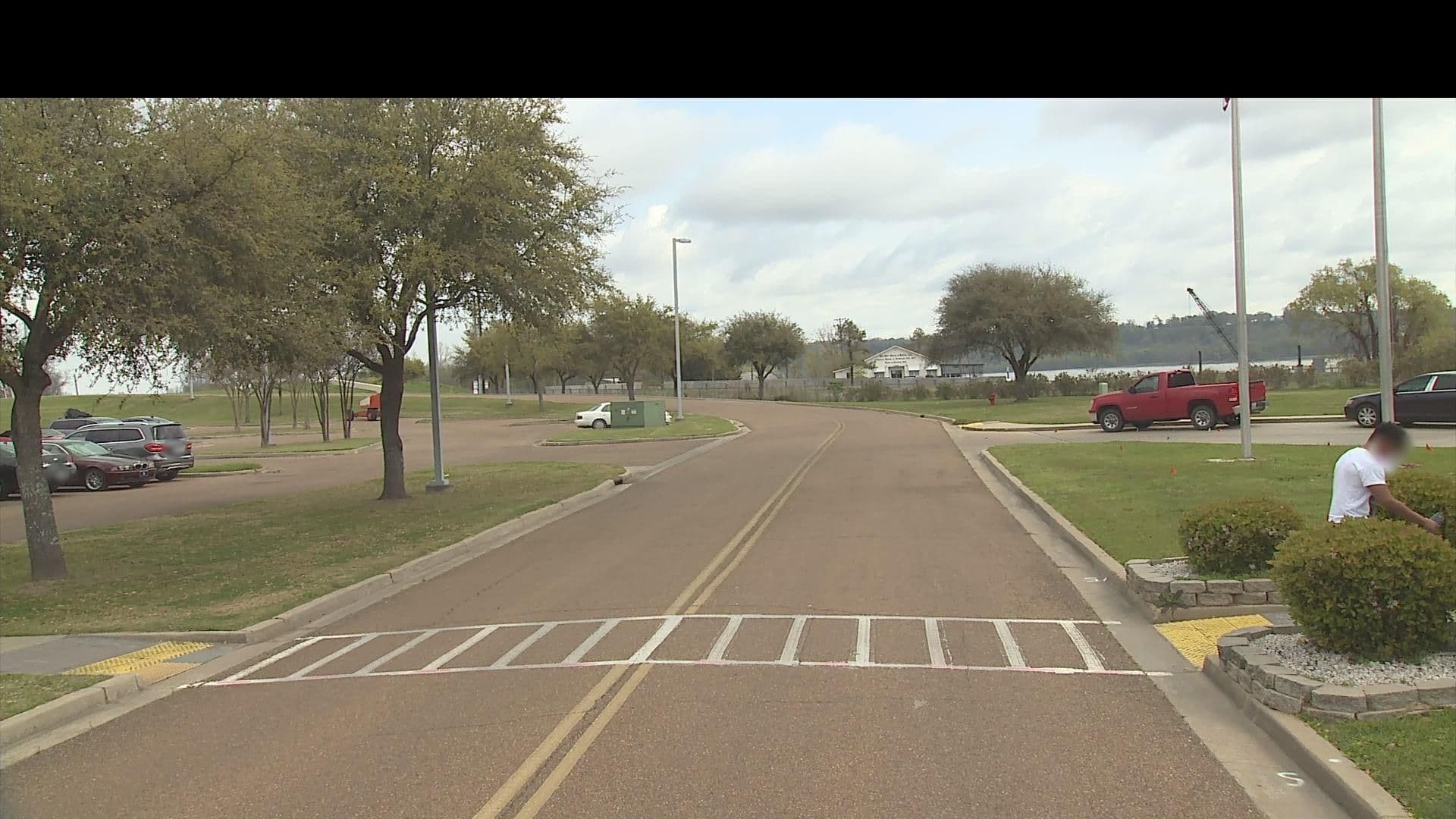 Street view near Clarion Suites, Natchez — © FF_Loc1 (CC BY-SA · Mapillary)