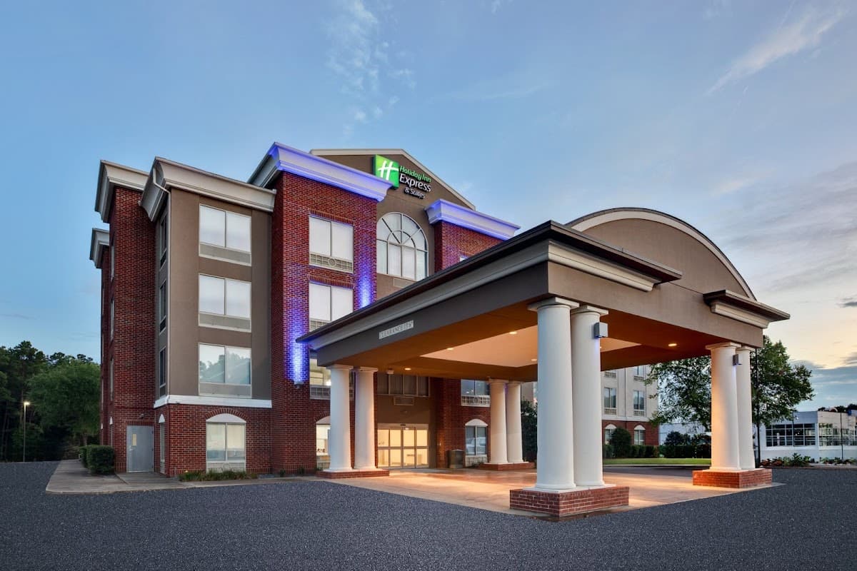 Holiday Inn Express & Suites West Monroe, Hotel in Claiborne