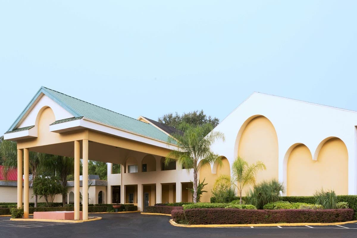 Days Inn by Wyndham Crystal River, Hotel in Crystal River