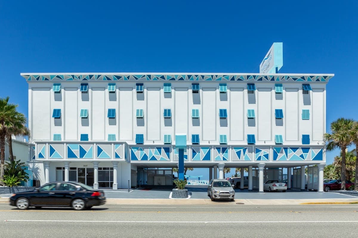 Chateau Mar Beach Resort, Hotel in Ormond Beach