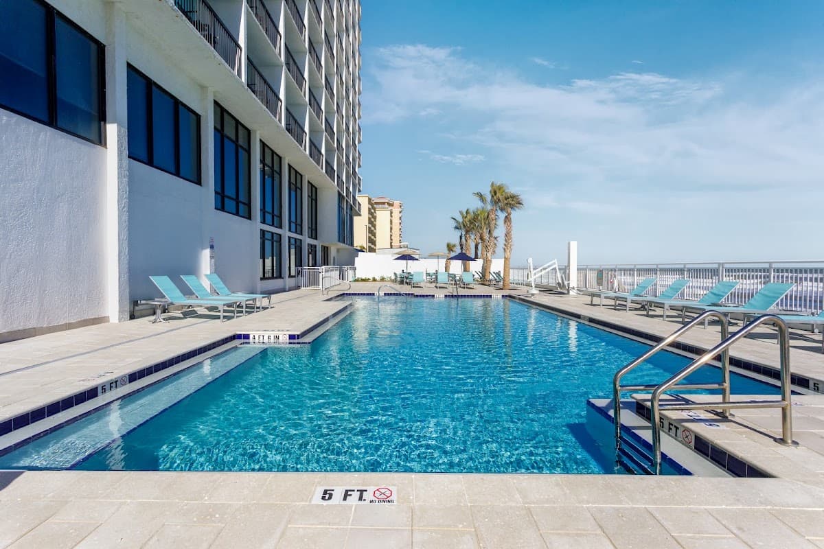 Holiday Inn Express & Suites Oceanfront Daytona Beach Shores, Hotel in Daytona Beach Shores