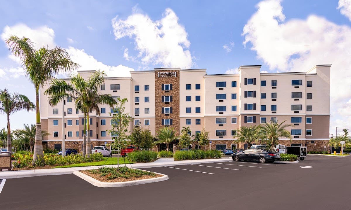 Staybridge Suites Fort Lauderdale Airport - West, Hotel in Davie