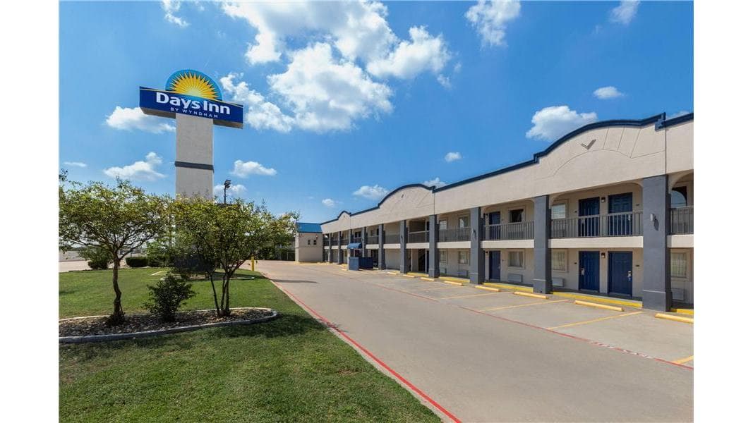 Days Inn by Wyndham Temple, Hotel in Temple