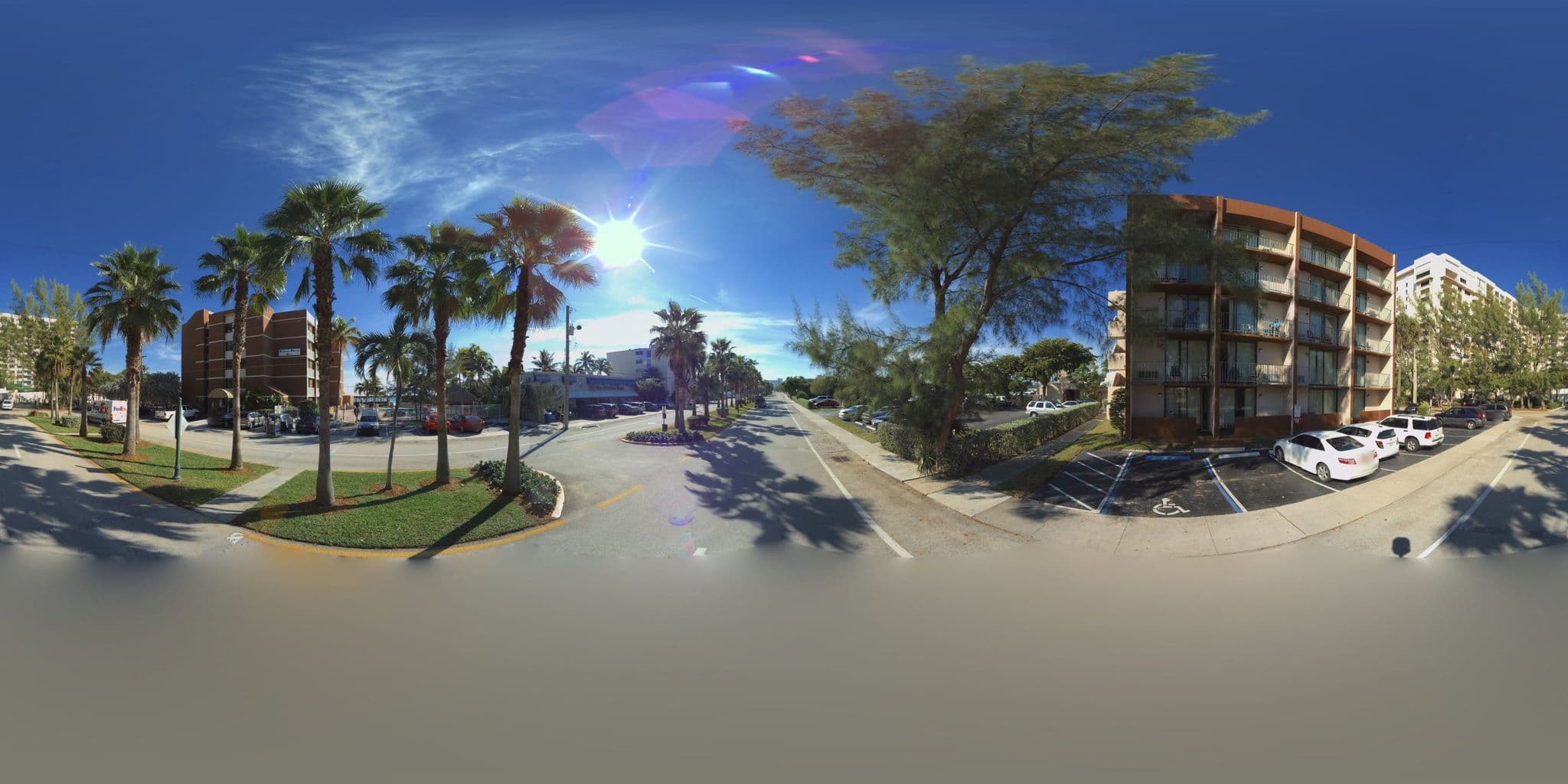 Street view near Lauderdale Beachside Hotel, Lauderdale-by-the-Sea — © microsoft (CC BY-SA · Mapillary)