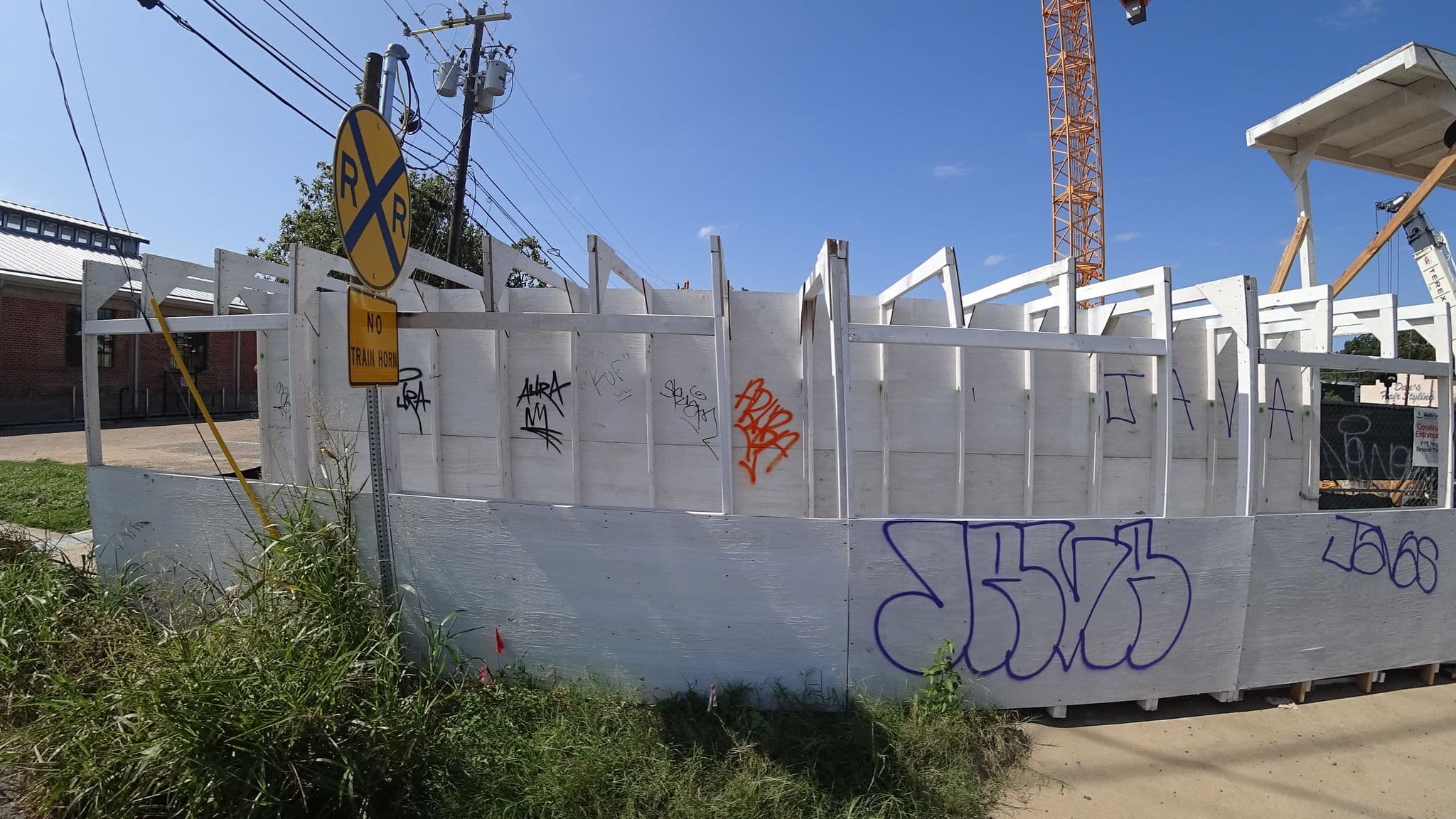 Street view near ARRIVE Hotel, Austin — © mly_aus04 (CC BY-SA · Mapillary)