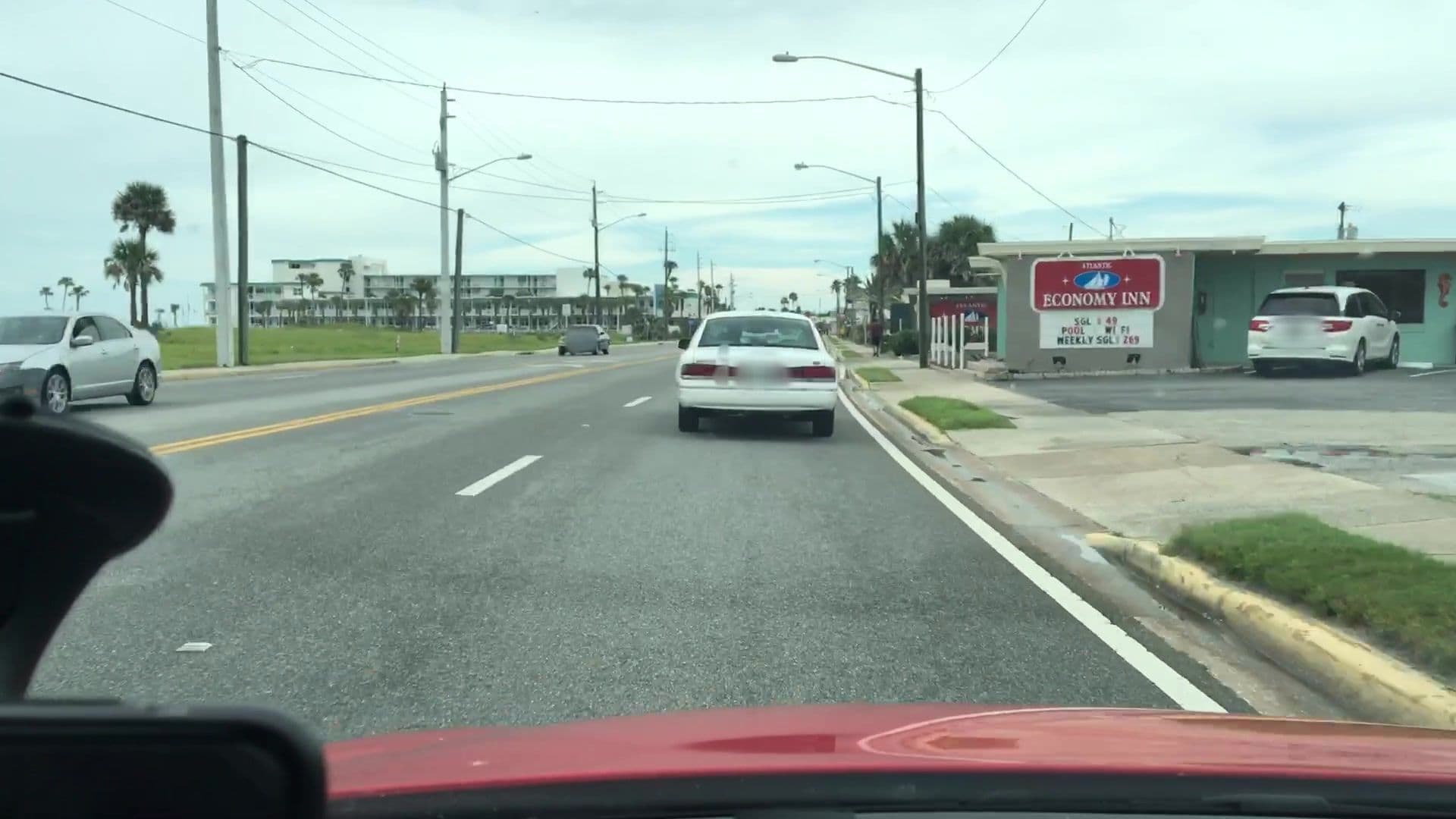 Street view near Atlantic Economy Inn, Daytona Beach — © lvl5 (CC BY-SA · Mapillary)