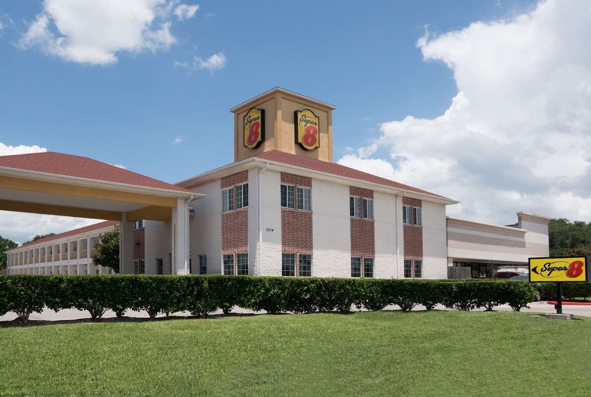 Super 8 by Wyndham, Motel in Rosenberg