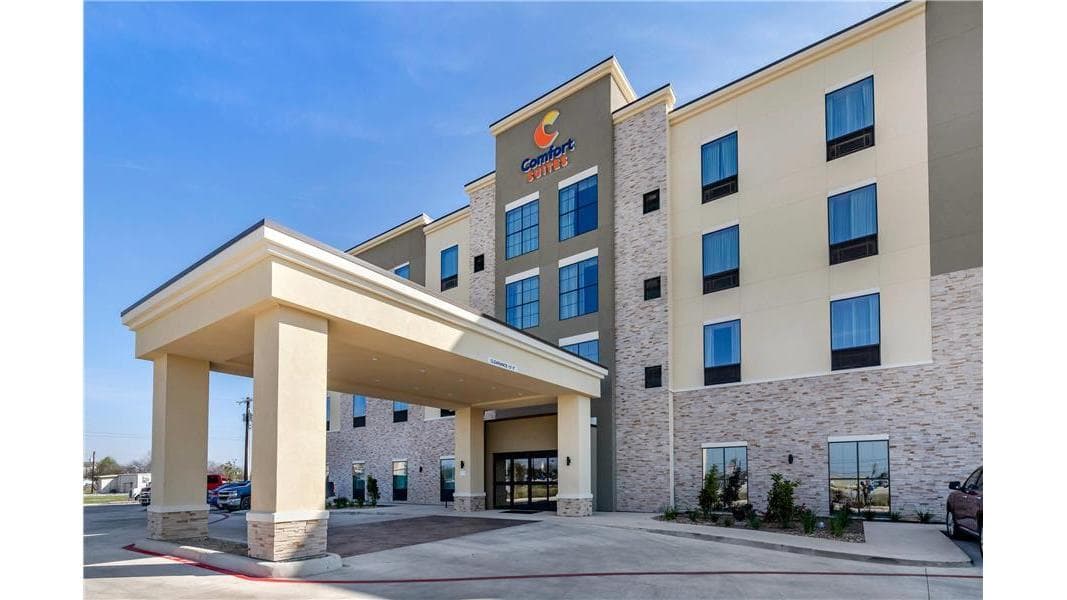 Comfort Suites San Antonio Ft. Sam Houston/SAMMC Area, Hotel in Kirby