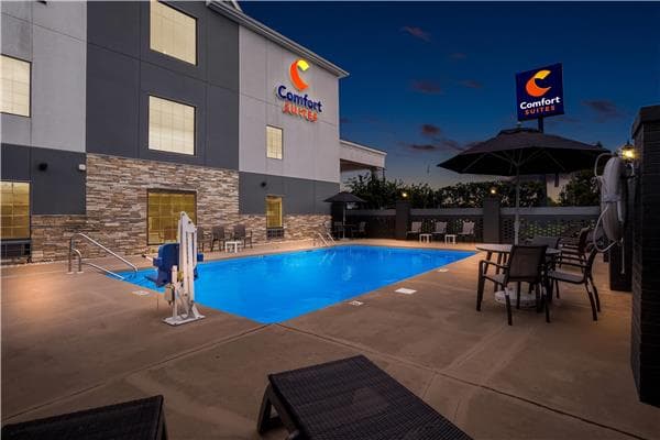 Comfort Suites Near Camp Lejeune, Hotel in Pumpkin Center