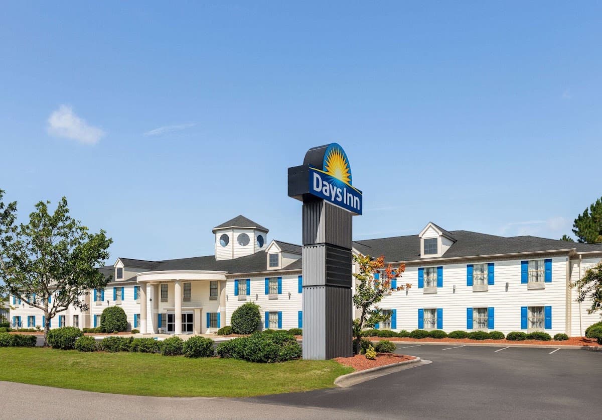 Days Inn by Wyndham Shallotte, Hotel in Shallotte