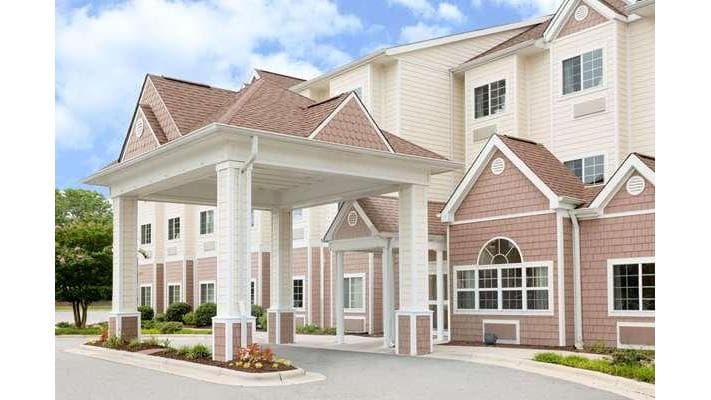 Microtel Inn & Suites by Wyndham Greenville/University Med, Hotel in Greenville