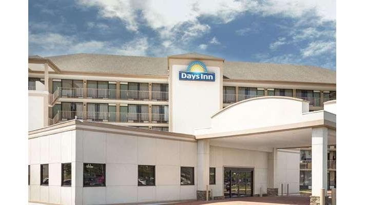 Days Inn by Wyndham Columbus-North Fort Benning, Hotel in Phenix City