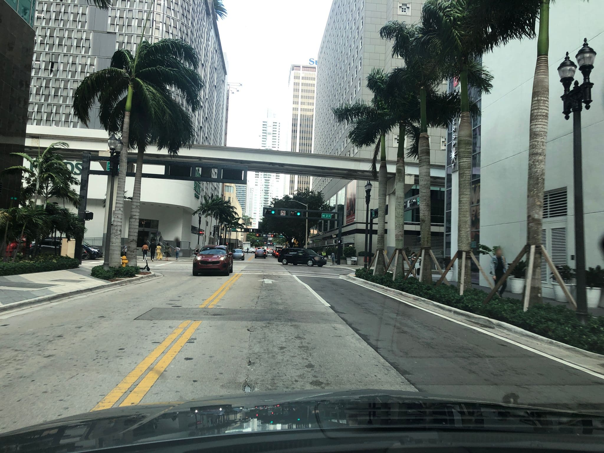 Street view near JW Marriott Marquis Miami, Miami — © luisjmateo (CC BY-SA · Mapillary)