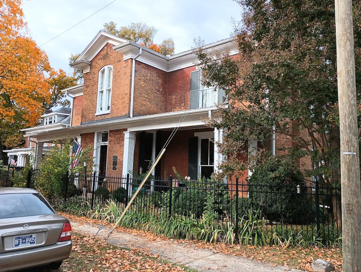 Childress House BNB, Guesthouse in Murfreesboro
