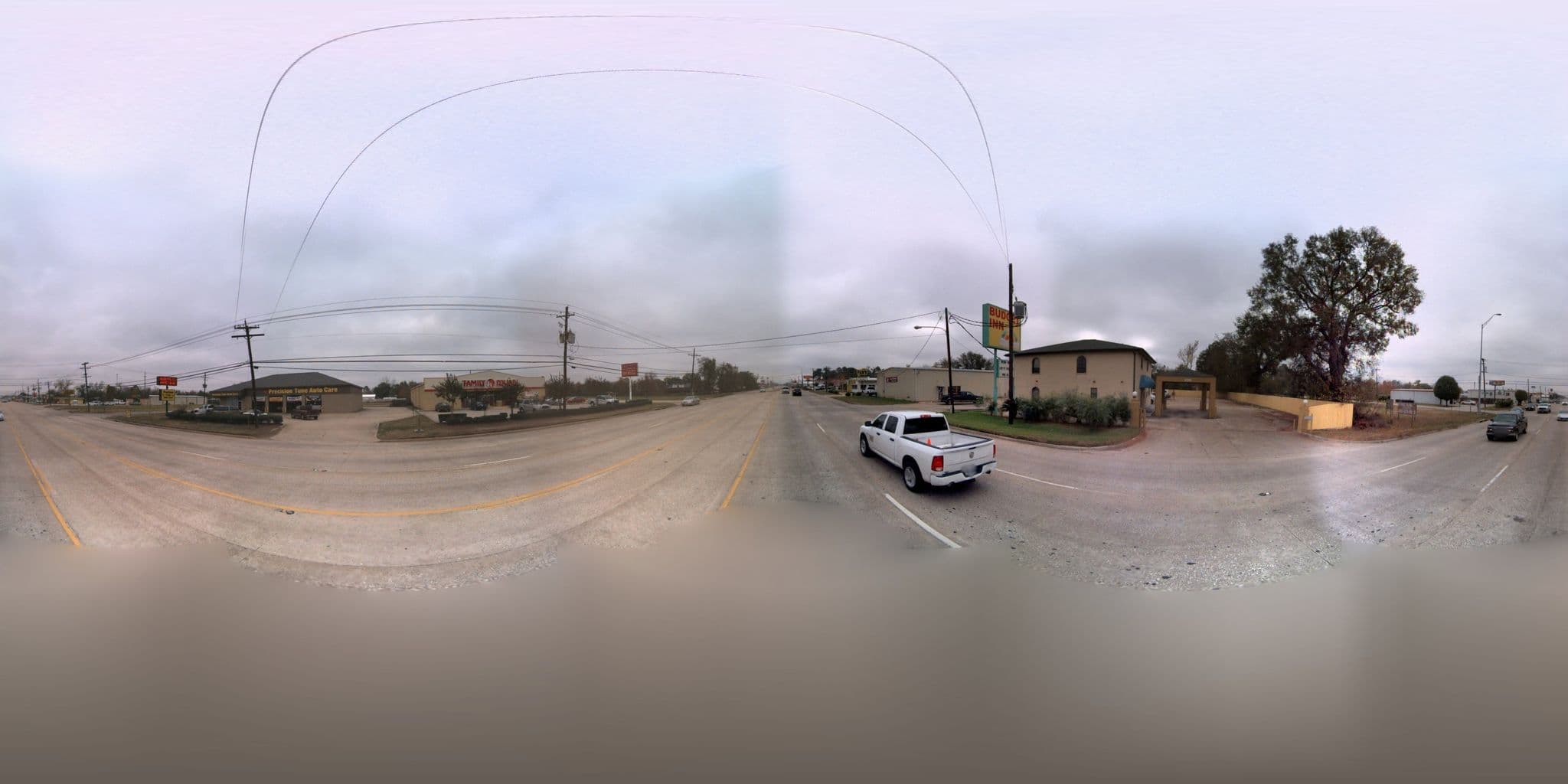 Street view near Budget Inn, Beaumont — © microsoft (CC BY-SA · Mapillary)