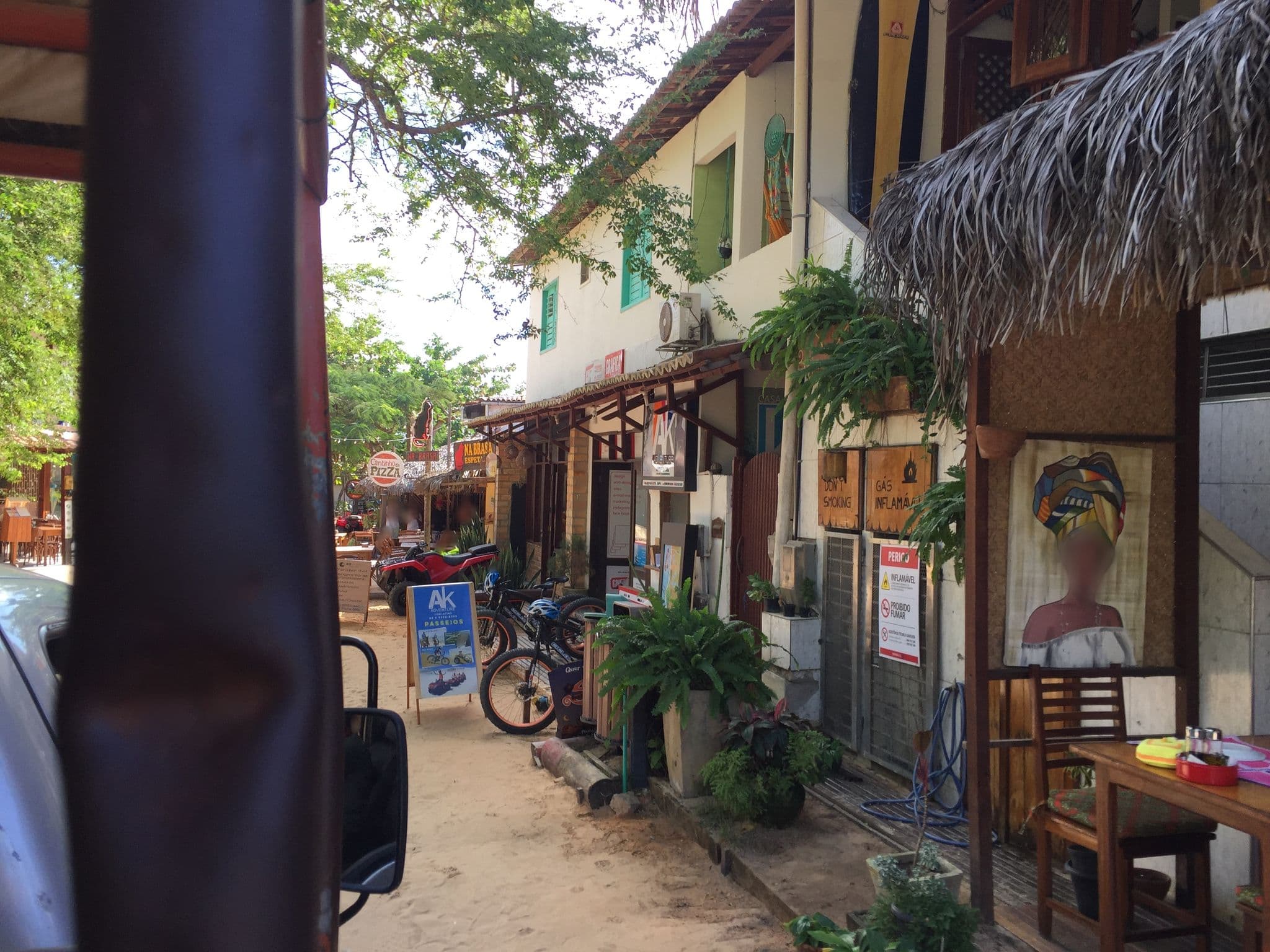 Street view near Pescador Pousada de Charme, Jijoca de Jericoacoara — © wander (CC BY-SA · Mapillary)