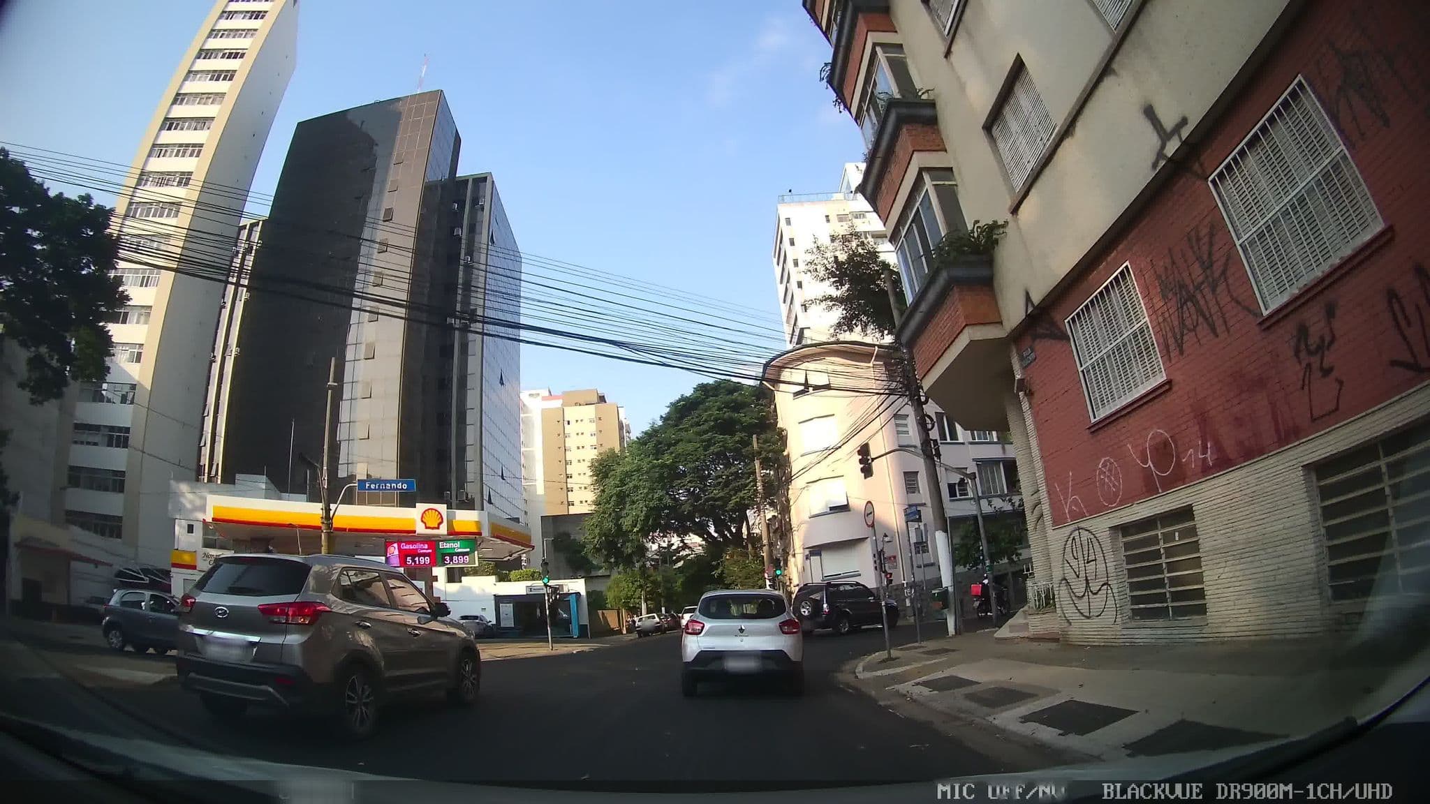 Street view near Hotel Itamar, Consolação — © kaart_4 (CC BY-SA · Mapillary)