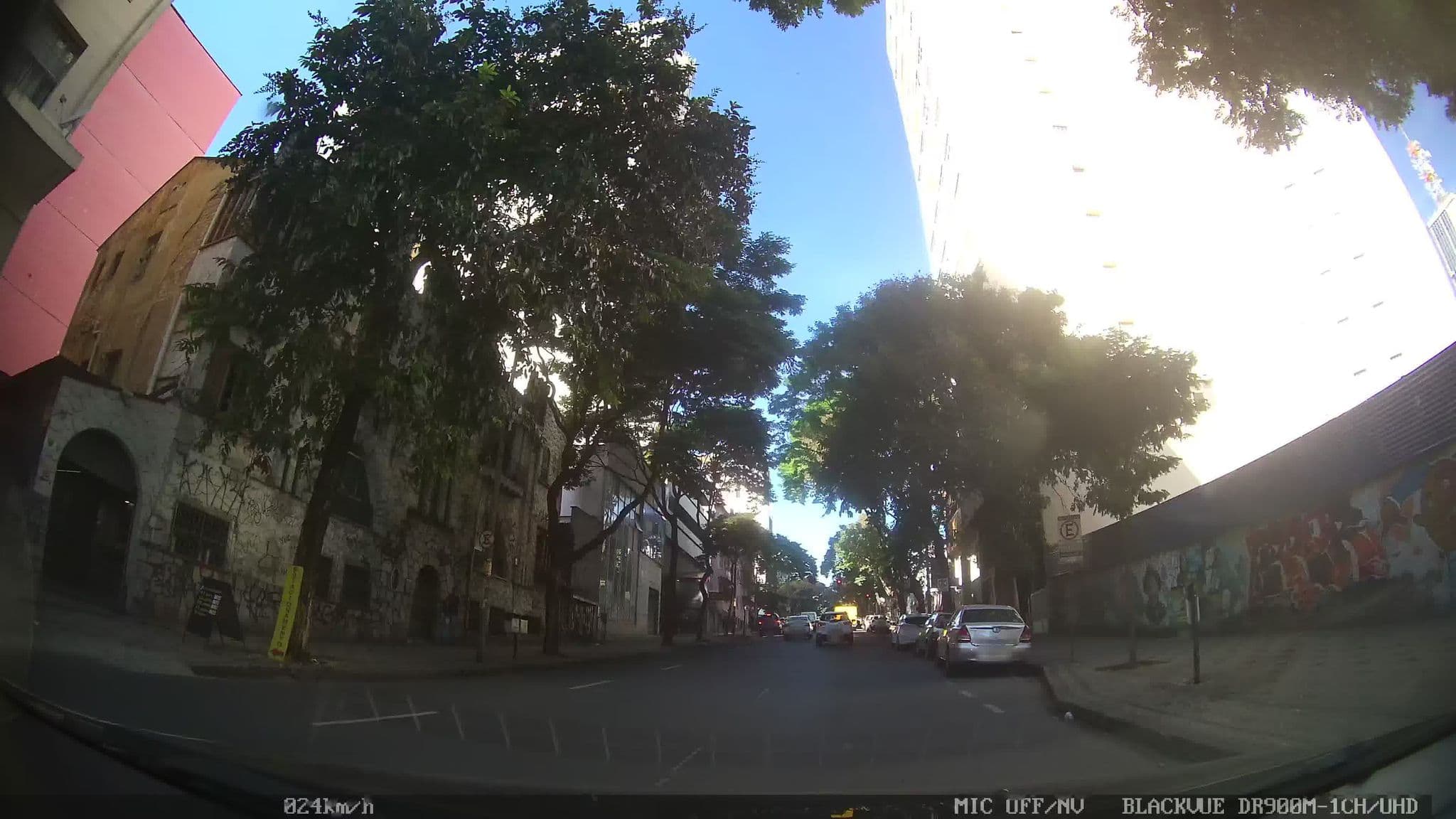 Street view near Edifício Capri, Belo Horizonte — © kaart_2 (CC BY-SA · Mapillary)