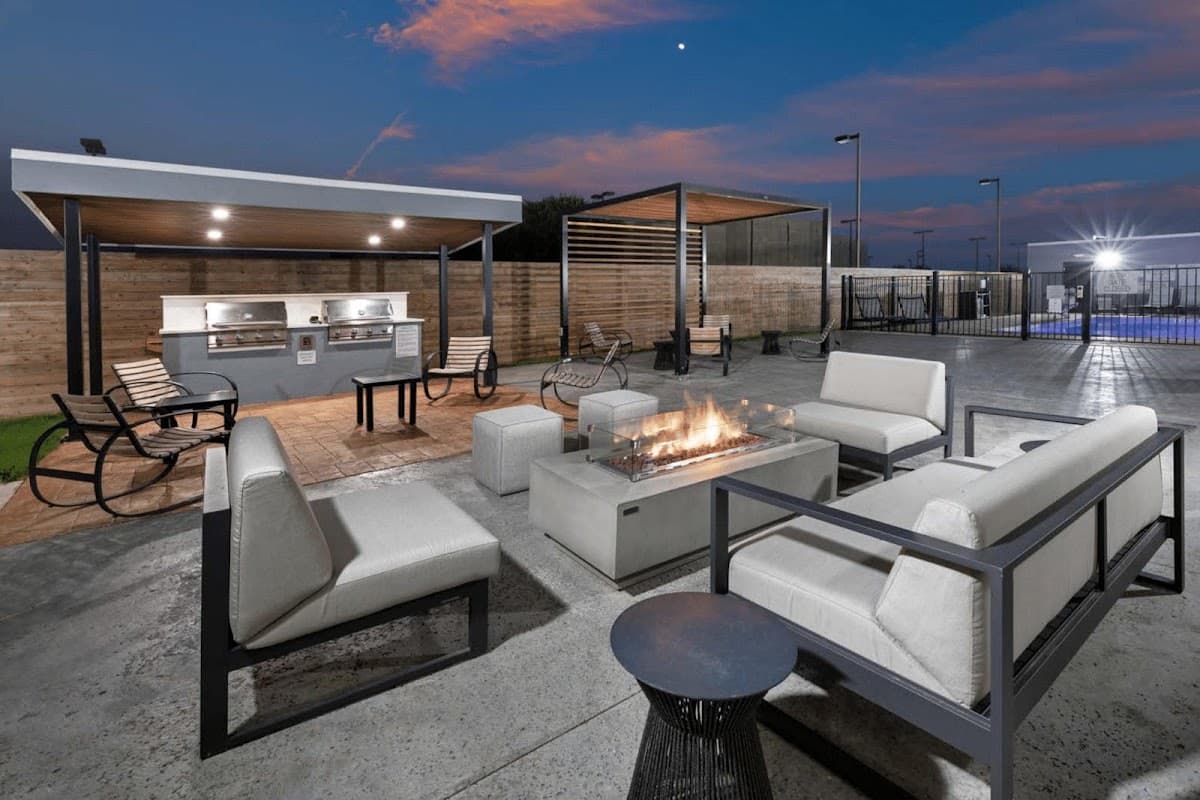 Staybridge Suites Waco South - Woodway, Hotel in Woodway