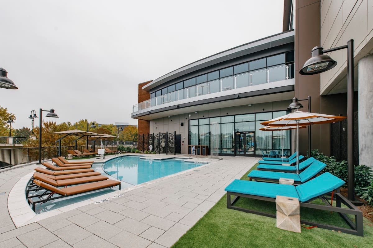 Hotel Indigo Columbus at Riverfront Place, Hotel in Phenix City