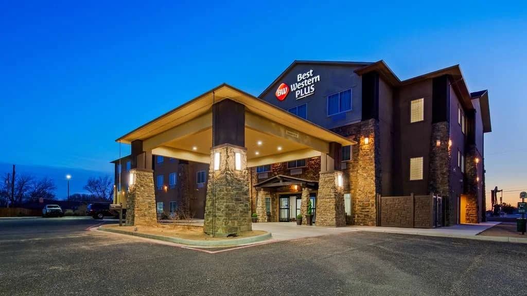 Best Western Plus, Hotel in Denver City