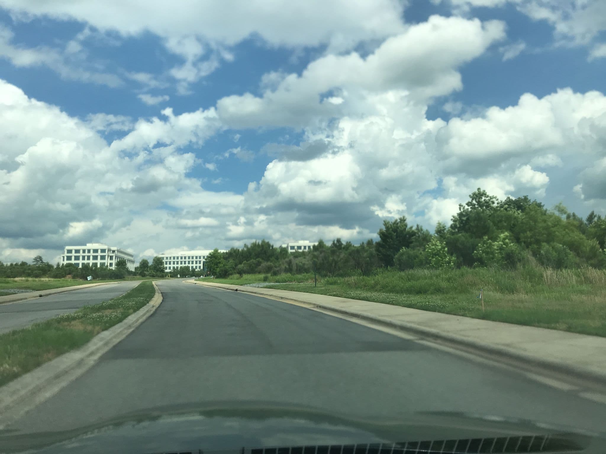 Street view near The Westin Raleigh-Durham Airport, Morrisville — © _jcaruso (CC BY-SA · Mapillary)