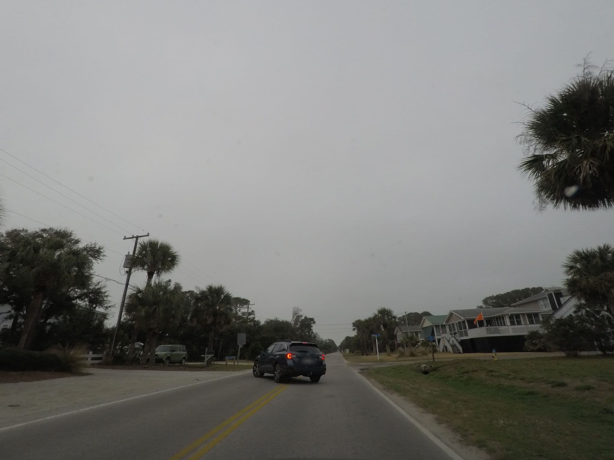 Street view near High Cotton, Seabrook Island — © nfgusedautoparts (CC BY-SA · Mapillary)