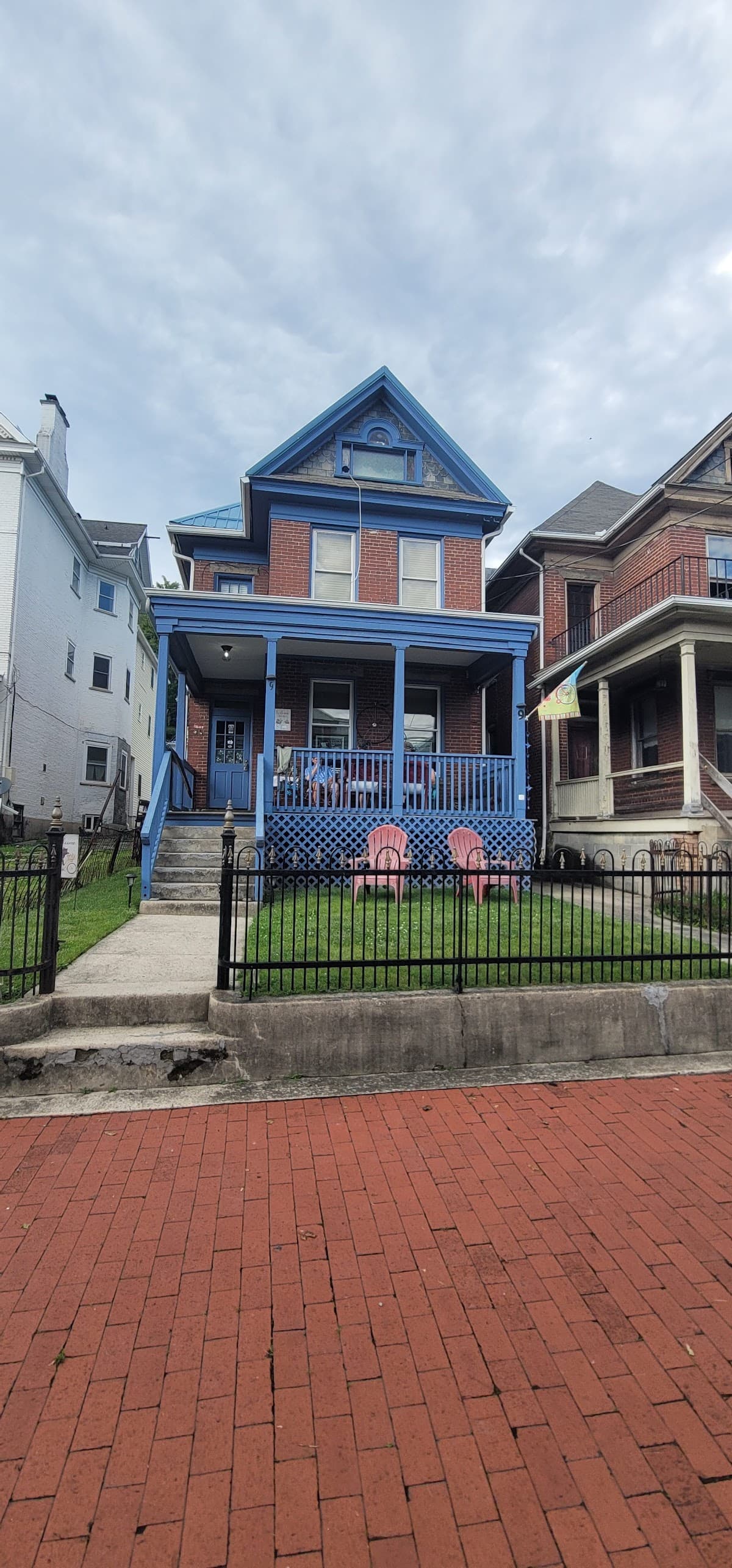 9 Decatur Guest House, Guesthouse in La Vale