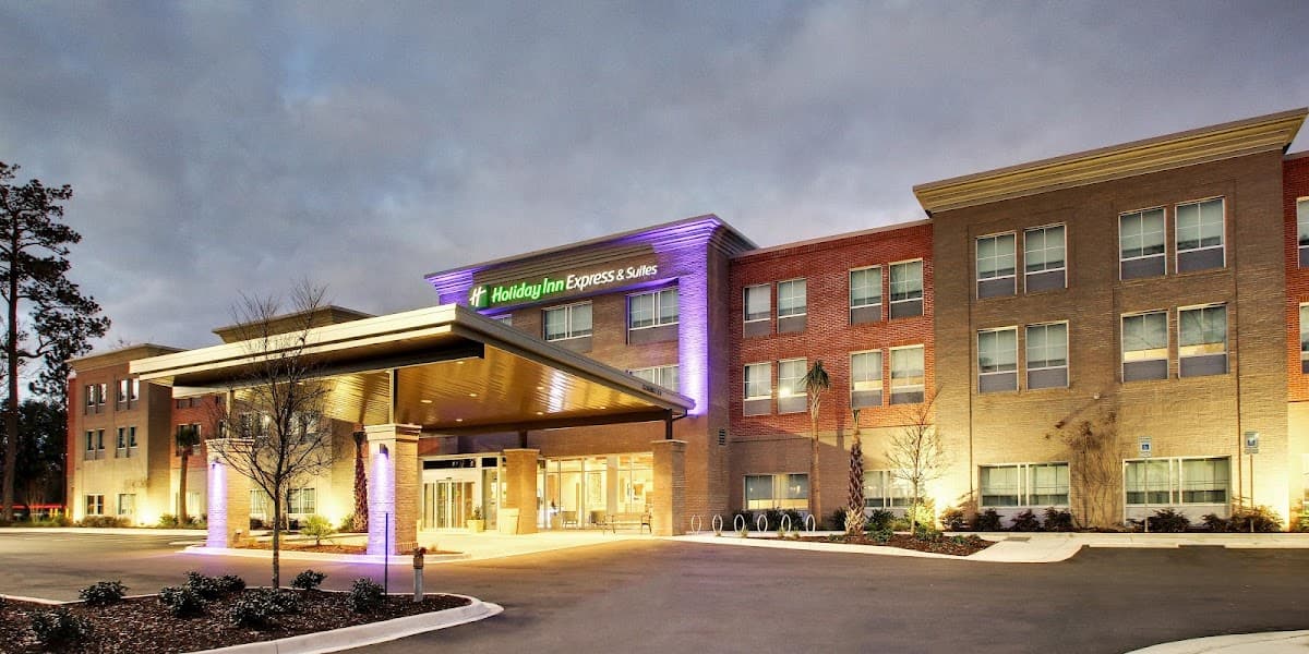 Holiday Inn Express & Suites Summerville, Hotel in Sangaree