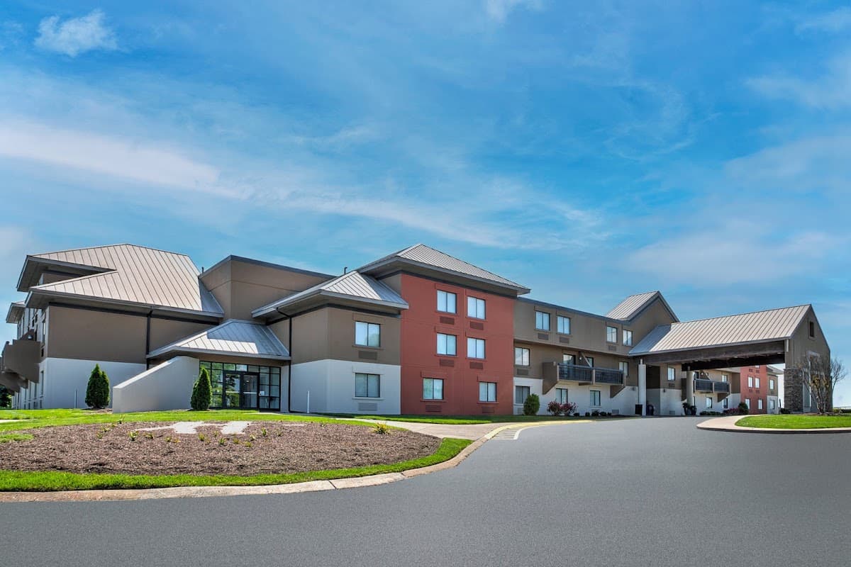 Holiday Inn Express Nashville Airport by IHG, Hotel in Hermitage
