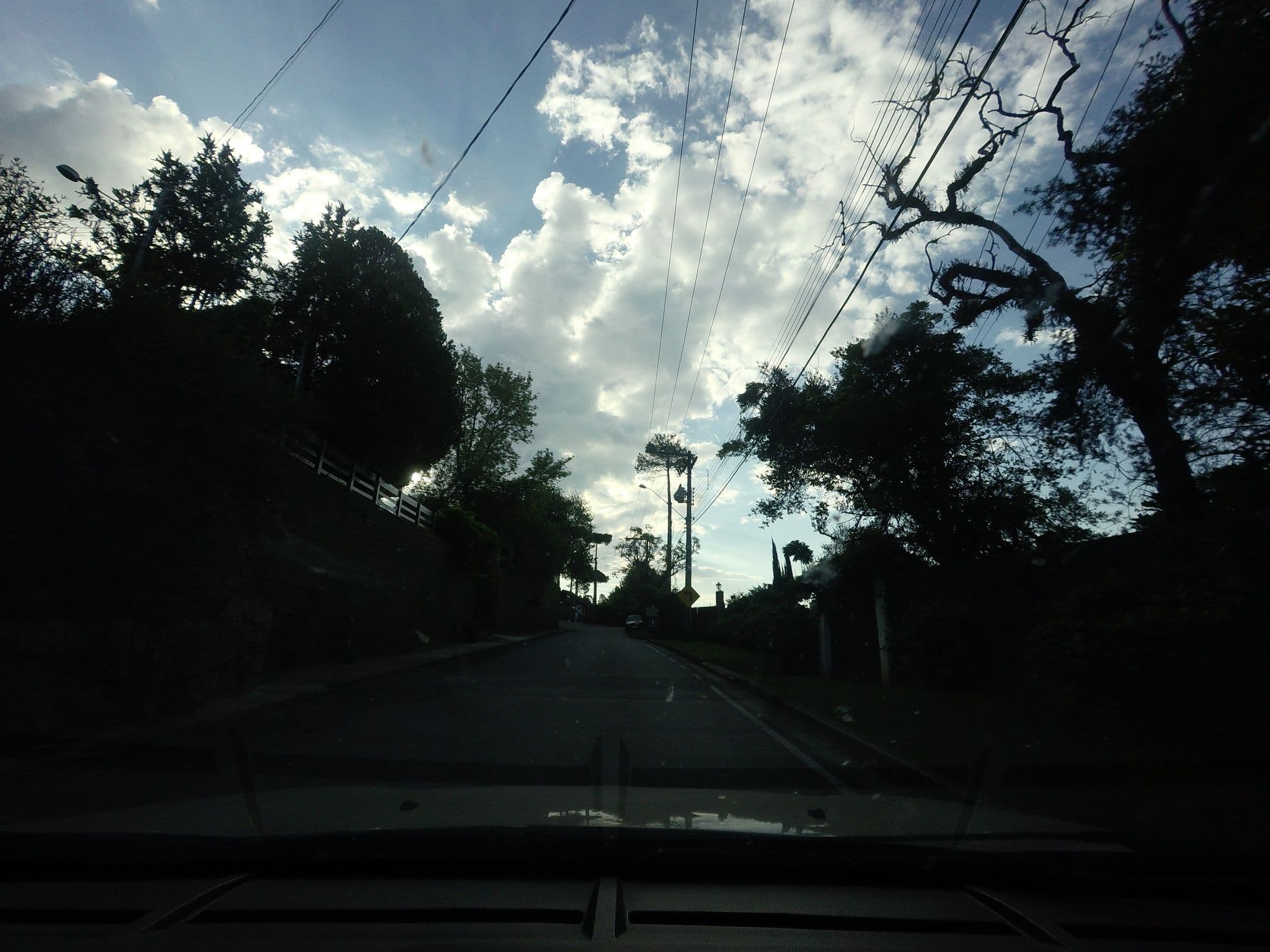 Street view near Pousada Recanto dos Sonhos, Campos do Jordão — © andersoal (CC BY-SA · Mapillary)