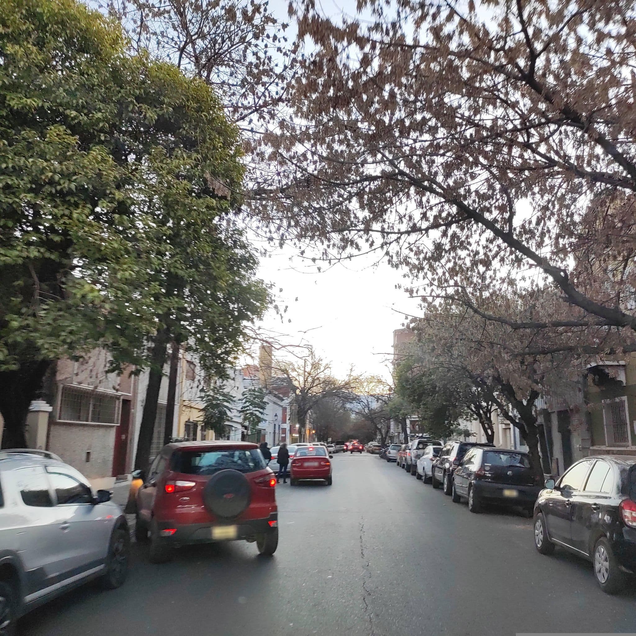 Street view near Pachá Hostel Backpack, Salta