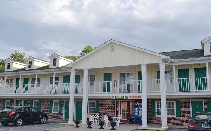 Red Mill Inn, Hotel in Nassau