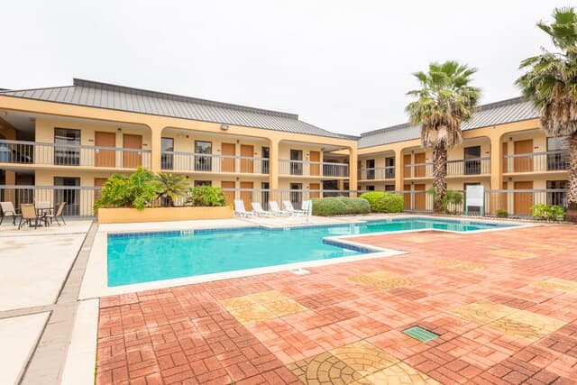 OYO Baton Rouge Mid City, Hotel in Inniswold