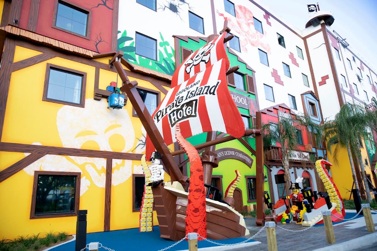 LEGOLAND Pirate Island Hotel, Hotel in Cypress Gardens