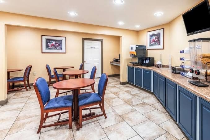 Knights Inn Searcy, Motel in Kensett